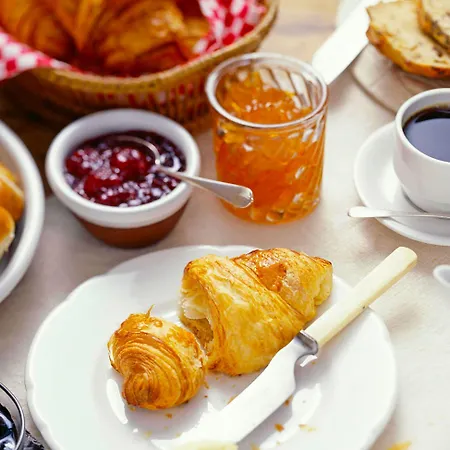 Отель Torre Del Sole Террачина