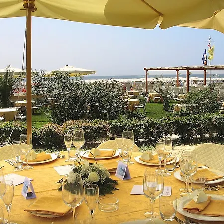 Отель Torre Del Sole Террачина