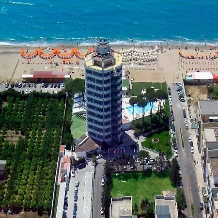 Hotell Torre Del Sole